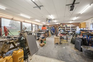 Værksted og garage