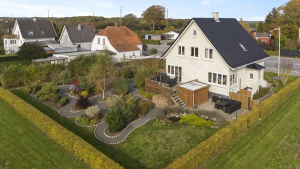 Ejendommen
