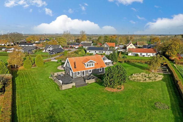 Ejendommen