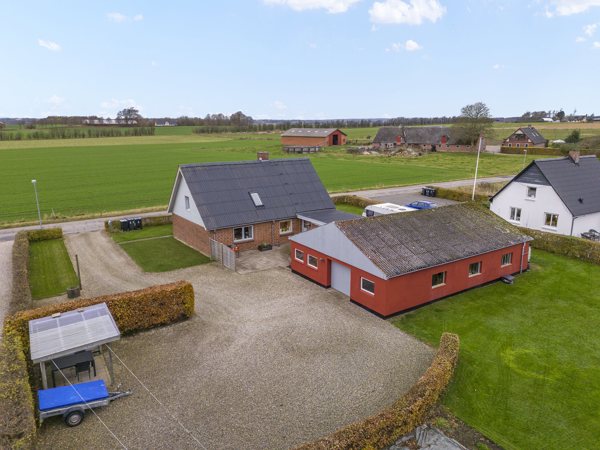 Ejendommen