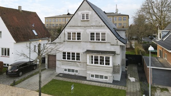 Facade