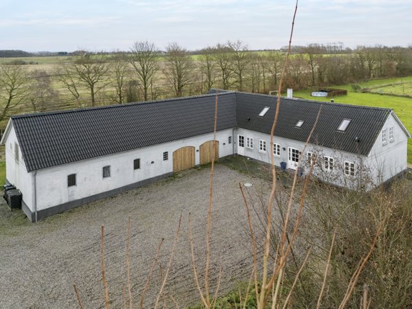 Ejendommen