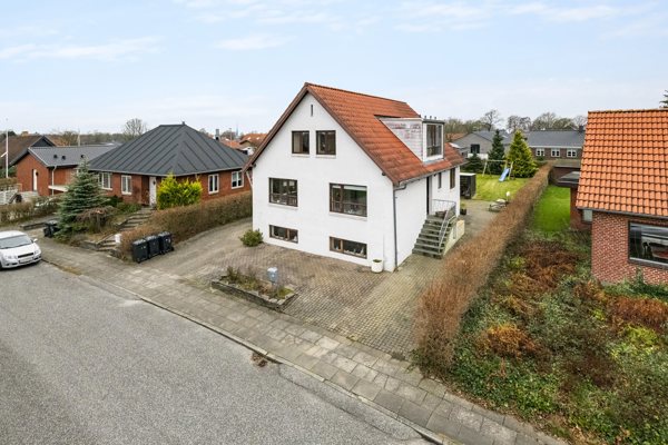 Ejendommen