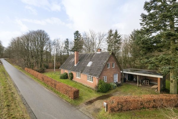 Ejendommen