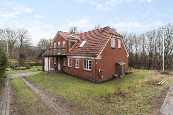 Ejendommen
