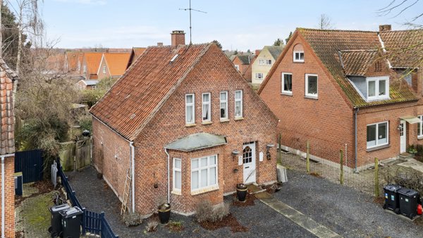 Ejendommen