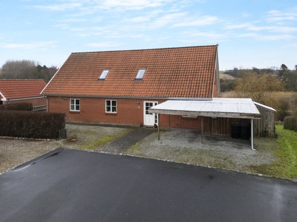 Ejendommen