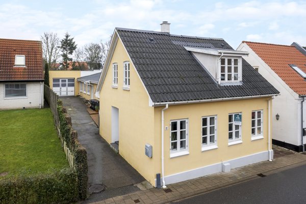 Ejendommen