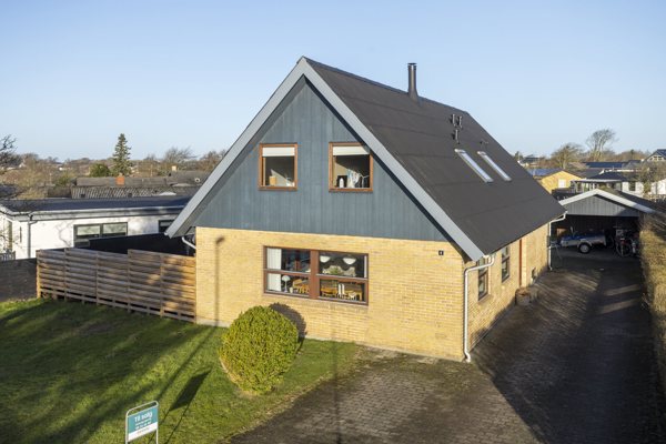Ejendommen