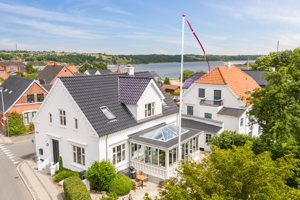 Ejendommen