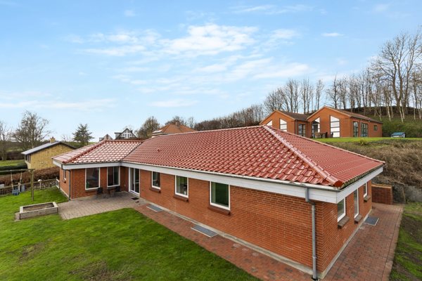 Ejendommen