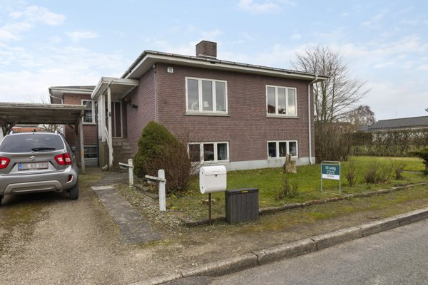 Ejendommen