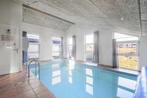 Indendørs swimmingpool