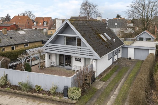 Ejendommen