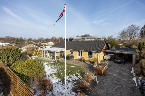 Ejendommen