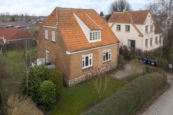 Ejendommen