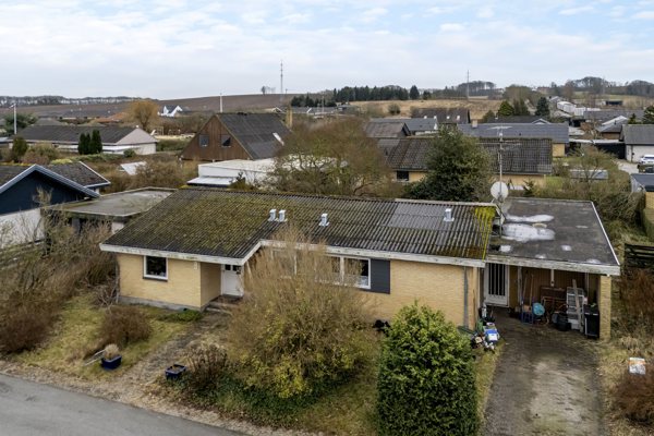 Ejendommen
