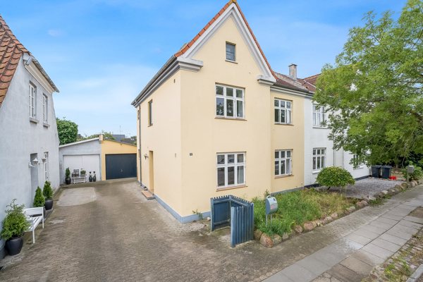 Ejendommen