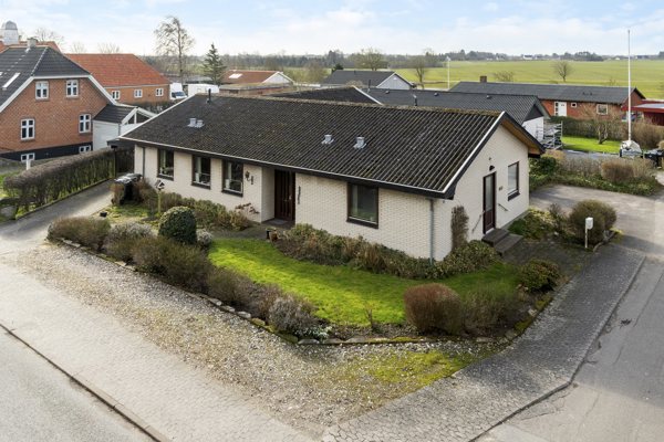 Ejendommen