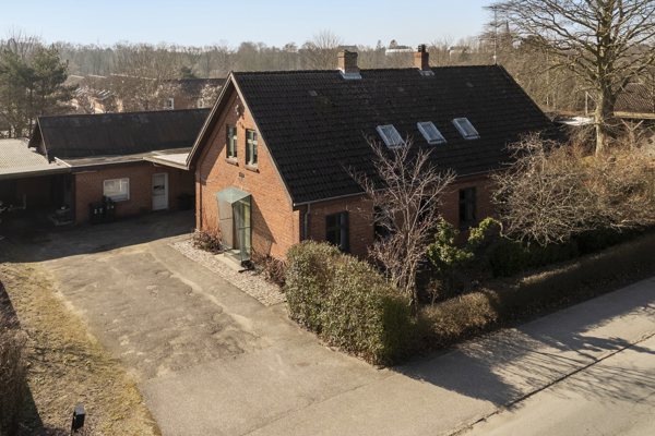 Ejendommen