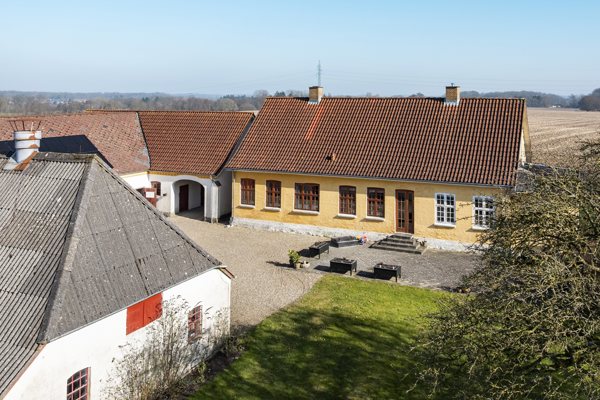 Ejendommen
