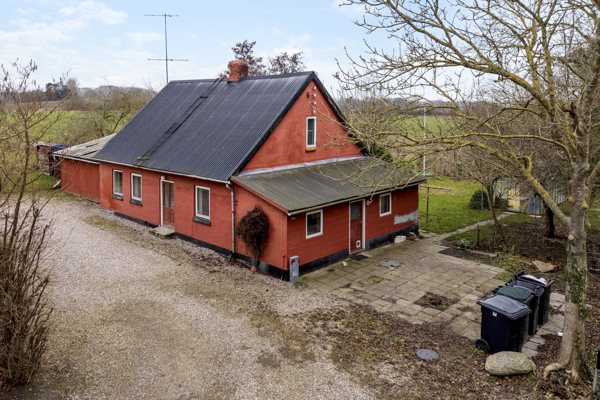 Ejendommen