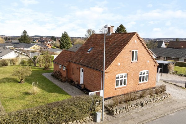 Ejendommen