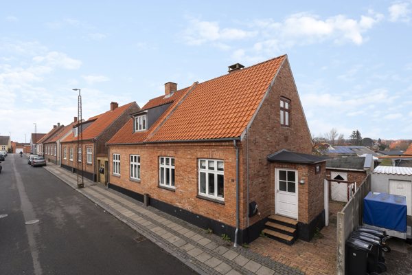Ejendommen