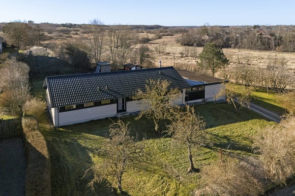 Ejendommen