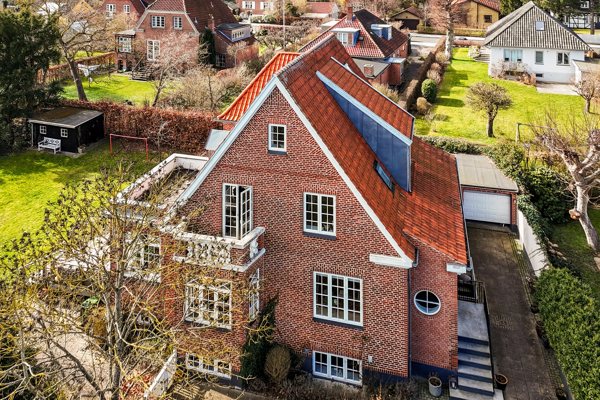 Ejendommen