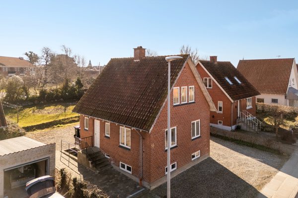Ejendommen