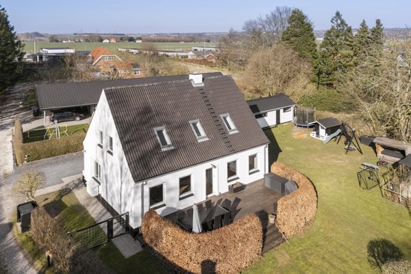Ejendommen