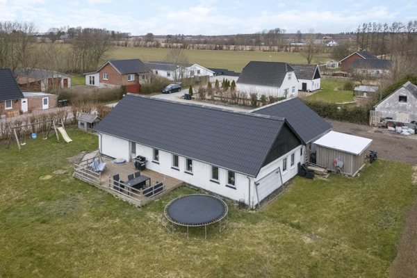 Ejendommen