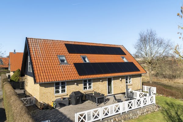 Ejendommen