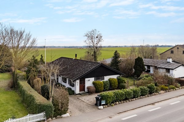 Ejendommen