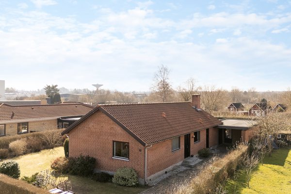Ejendommen