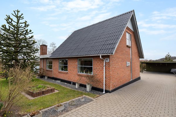 Ejendommen