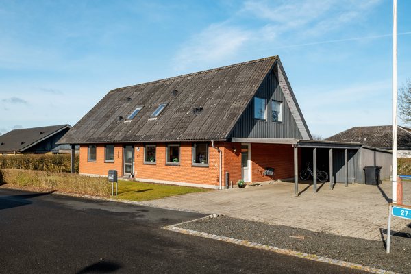 Ejendommen