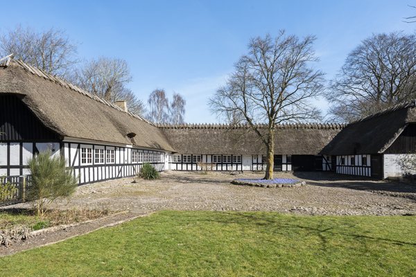 Ejendommen