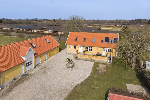 Ejendommen