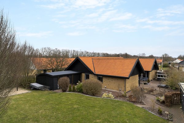 Ejendommen