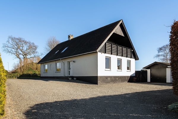Ejendommen