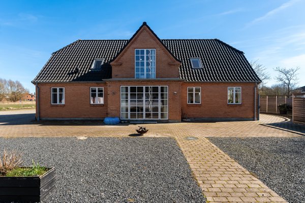 Ejendommen