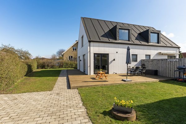 Ejendommen