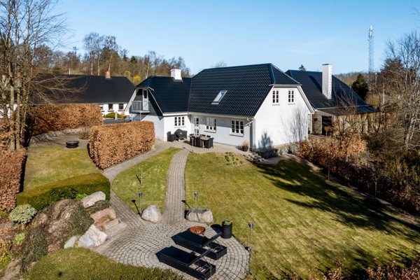 Ejendommen