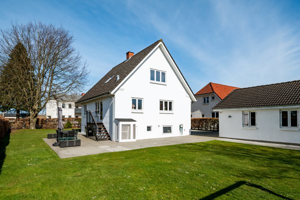 Ejendommen