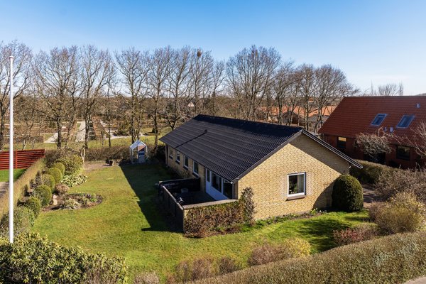 Ejendommen