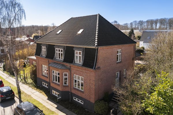 Ejendommen