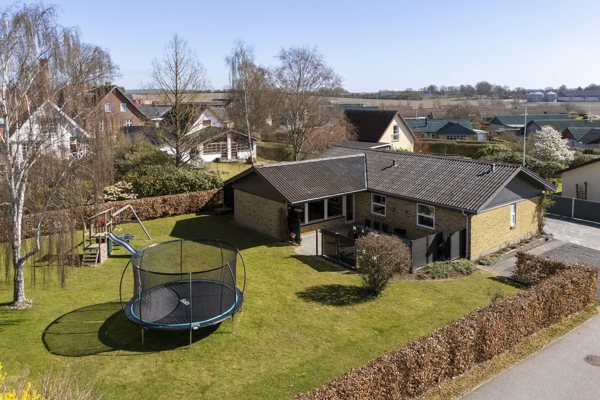 Ejendommen