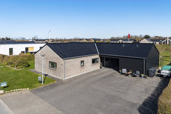 Ejendommen